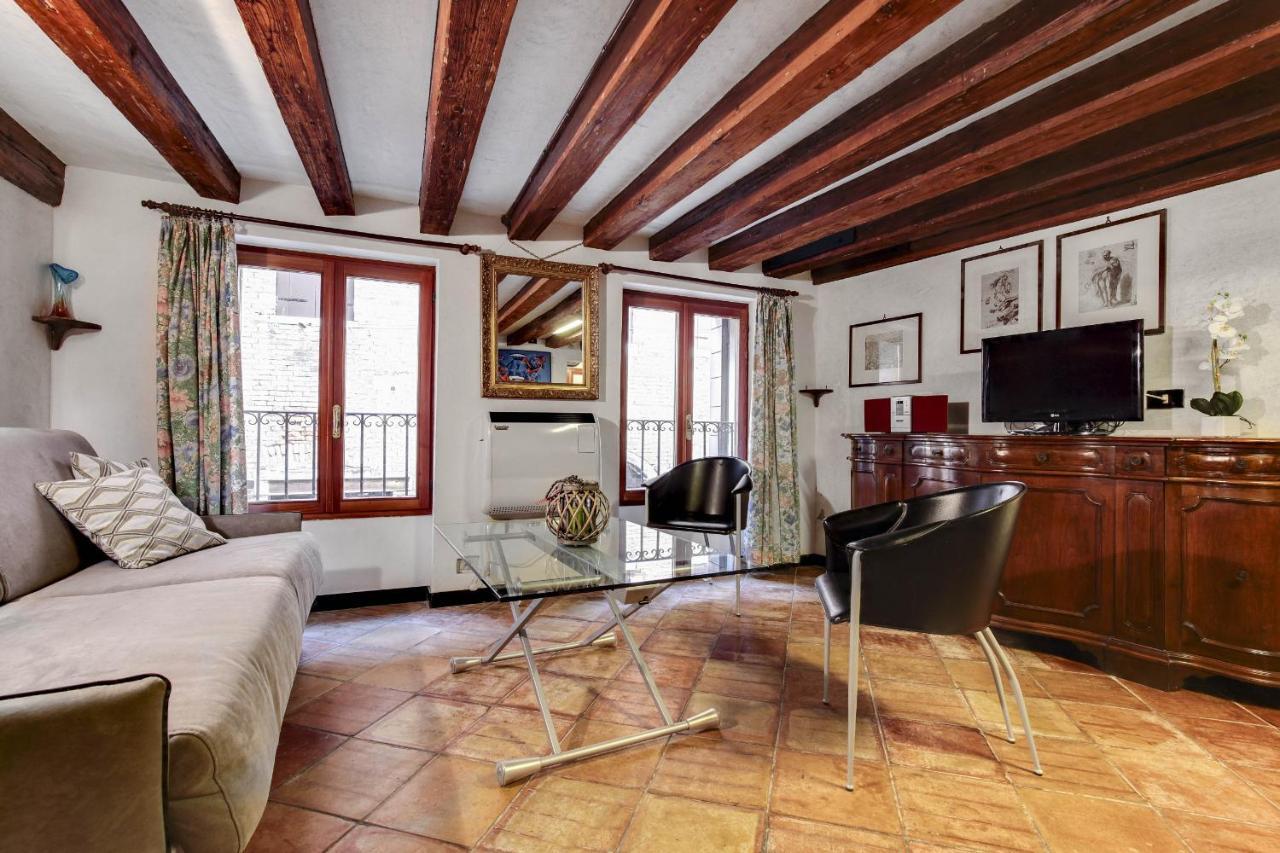 Canal View Suite In Rialto By Wonderful Italy Veneza Exterior foto