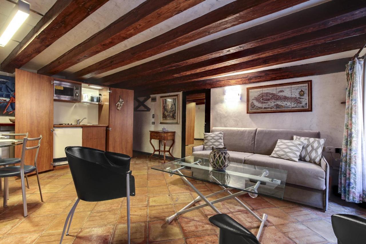 Canal View Suite In Rialto By Wonderful Italy Veneza Exterior foto
